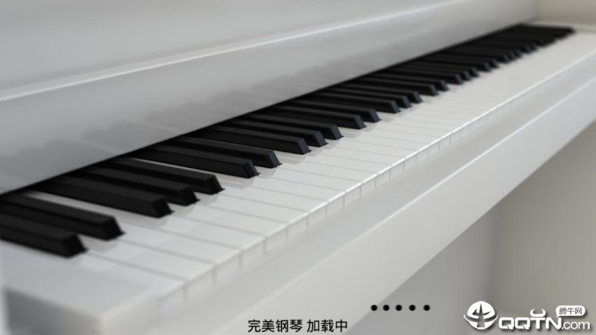 弹钢琴1